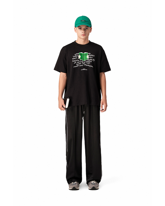 Levents® Book Boxy Tee/ Black