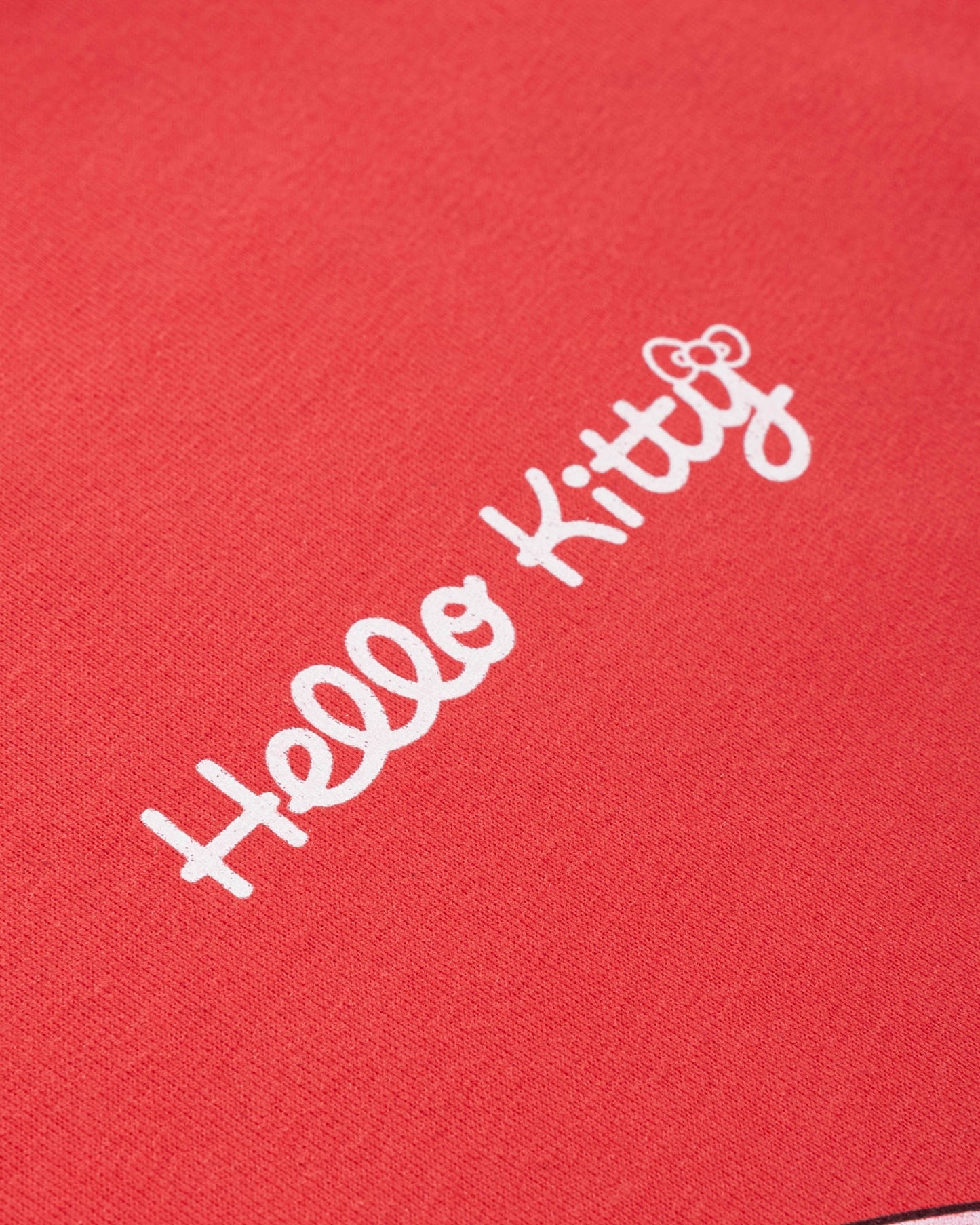 Levents® x Hello Kitty | Kitty's Family Semi-Oversized Tee