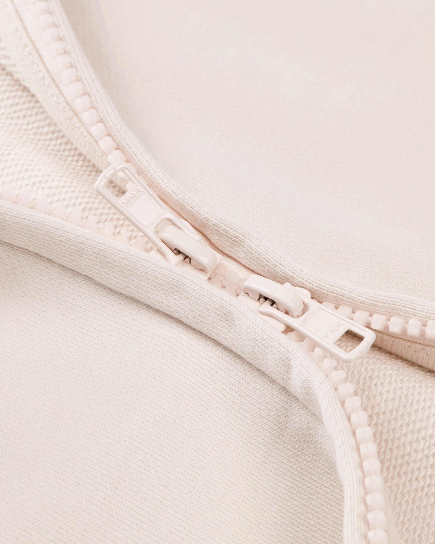 Levents® Two-tone Raglan Zipper Hoodie Boxy 2.0