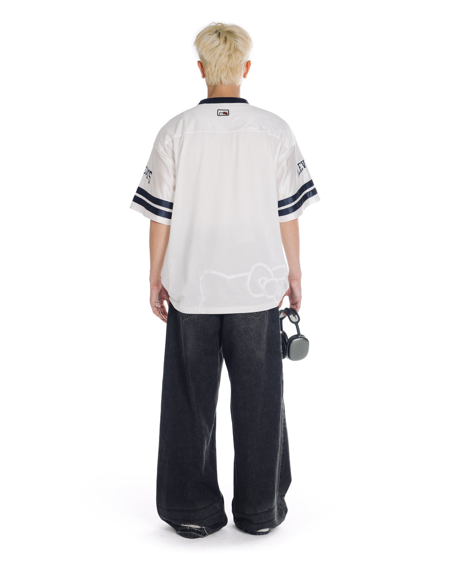 Levents® x Hello Kitty | Champion Oversized Jersey/ White